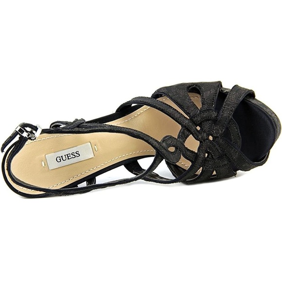 Guess Kaesy2 Peep Toe Pumps - Picture 2 of 6